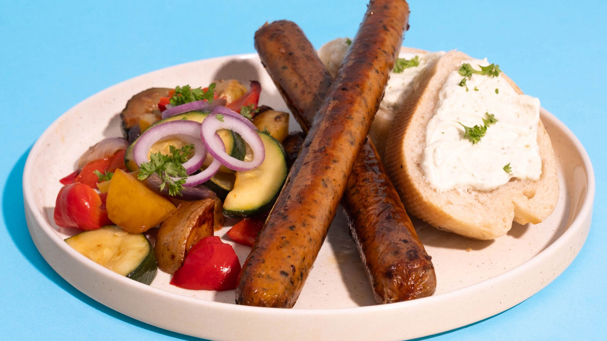 Die Vegane Fleischerei kooperiert mit PETA: Mediterrane vegane Bratwurst